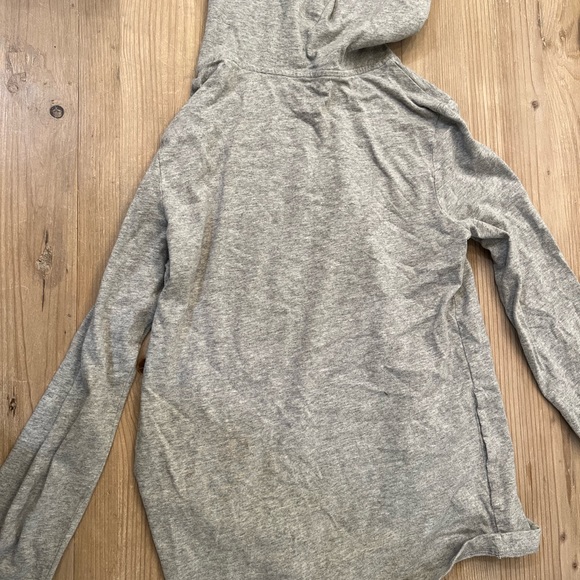 Gently used Roots sweatshirt - Picture 3 of 4